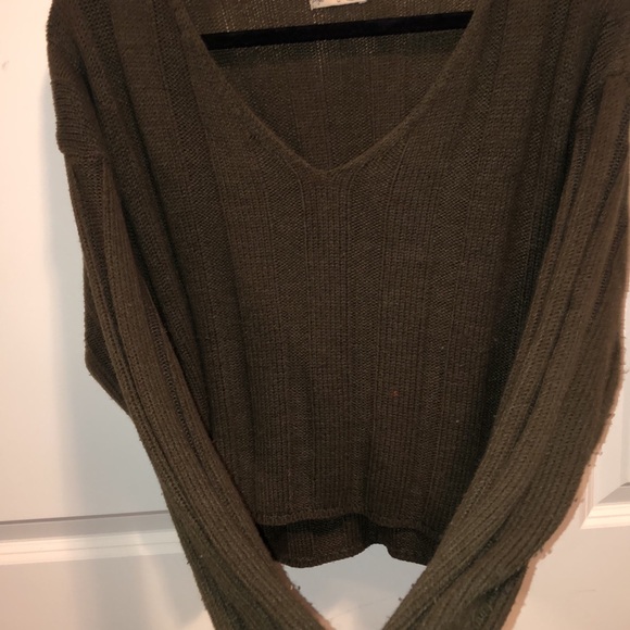 Knitted green sweater - Picture 3 of 5